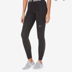 Nike Pro Women’s Full Length Black Athletic Tights